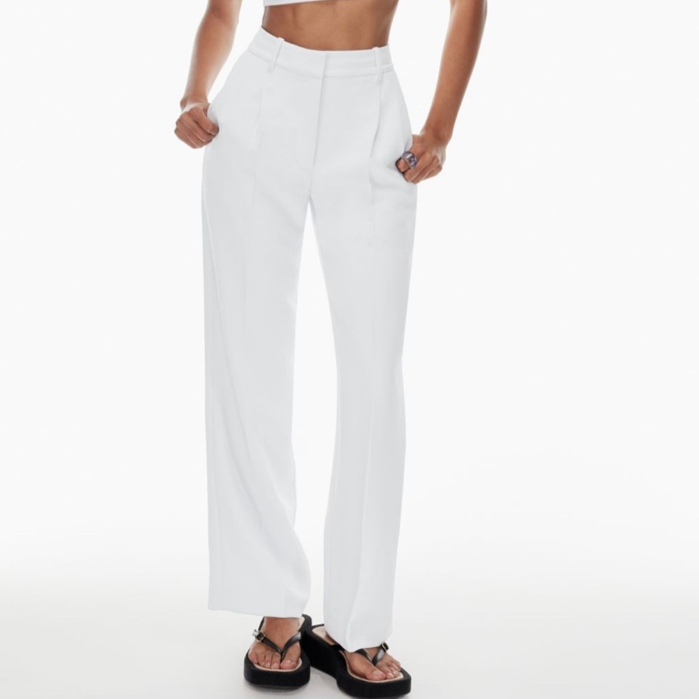 Aritzia Effortless pants